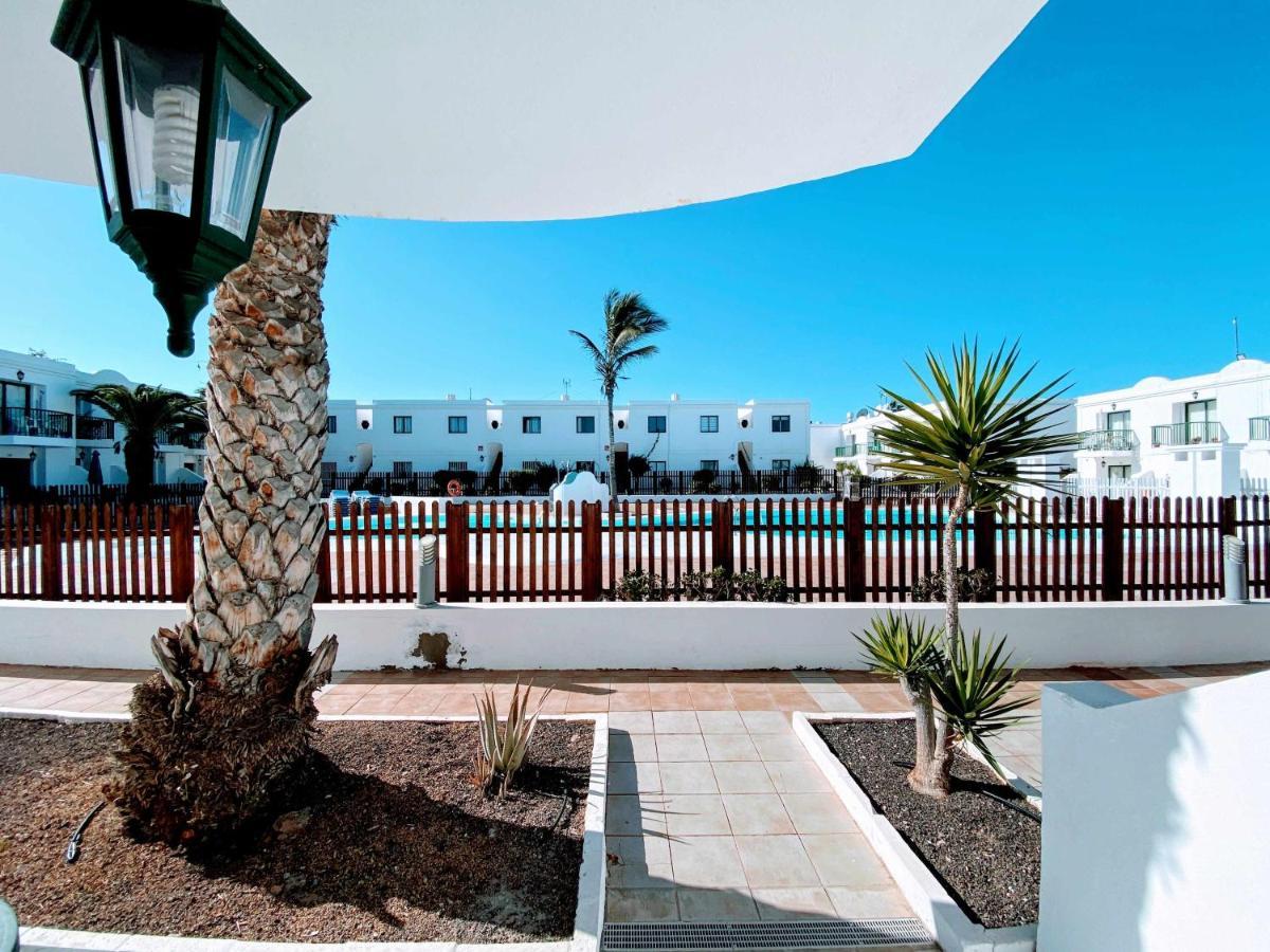 Blue Island Pool View & Wi-Fi By Irent Fuerteventura Apartamento Corralejo Exterior foto