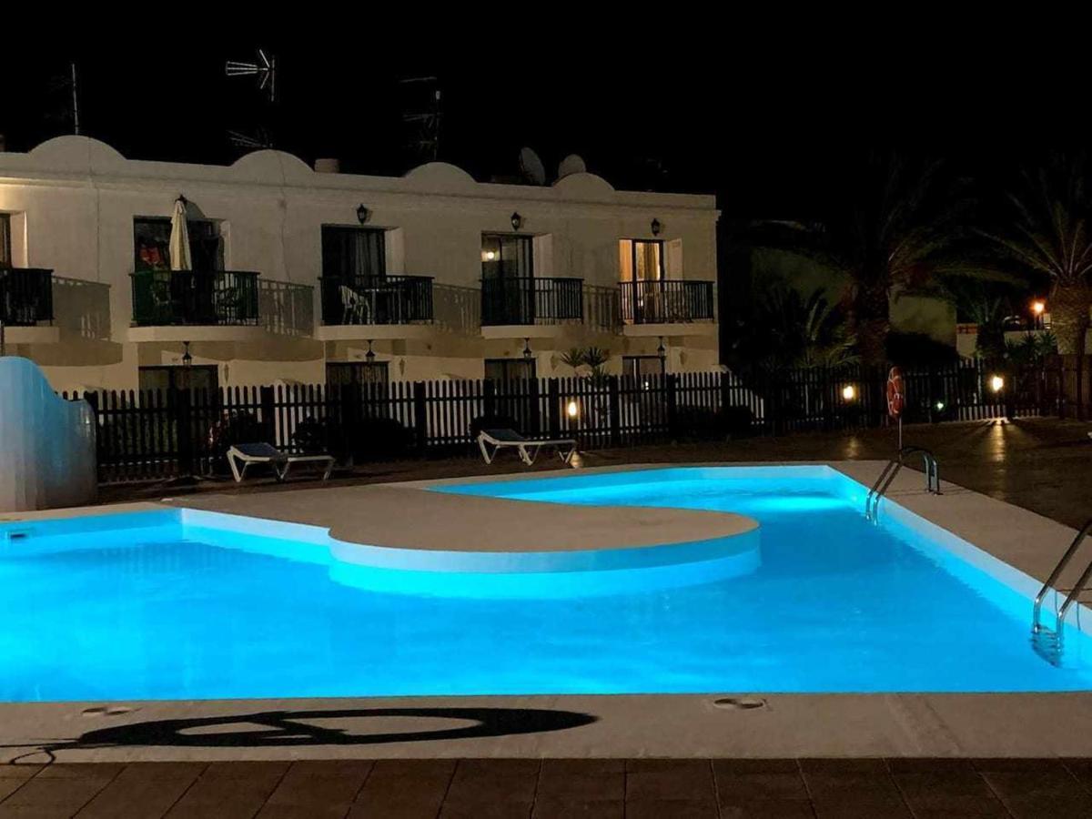 Blue Island Pool View & Wi-Fi By Irent Fuerteventura Apartamento Corralejo Exterior foto